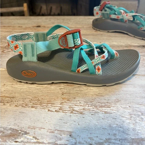 Women’s Adjustable Chaco Sandals - Picture 2 of 7